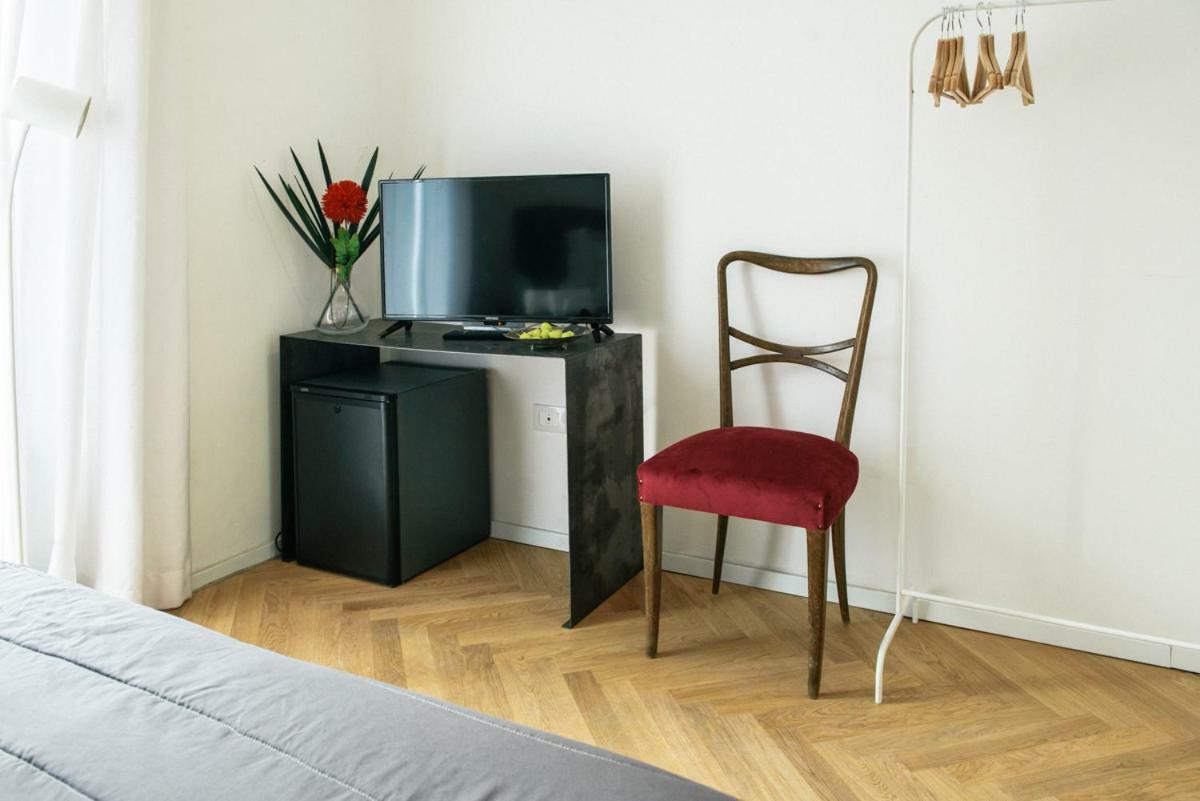 Agatha Cosy Hotel Катания Екстериор снимка