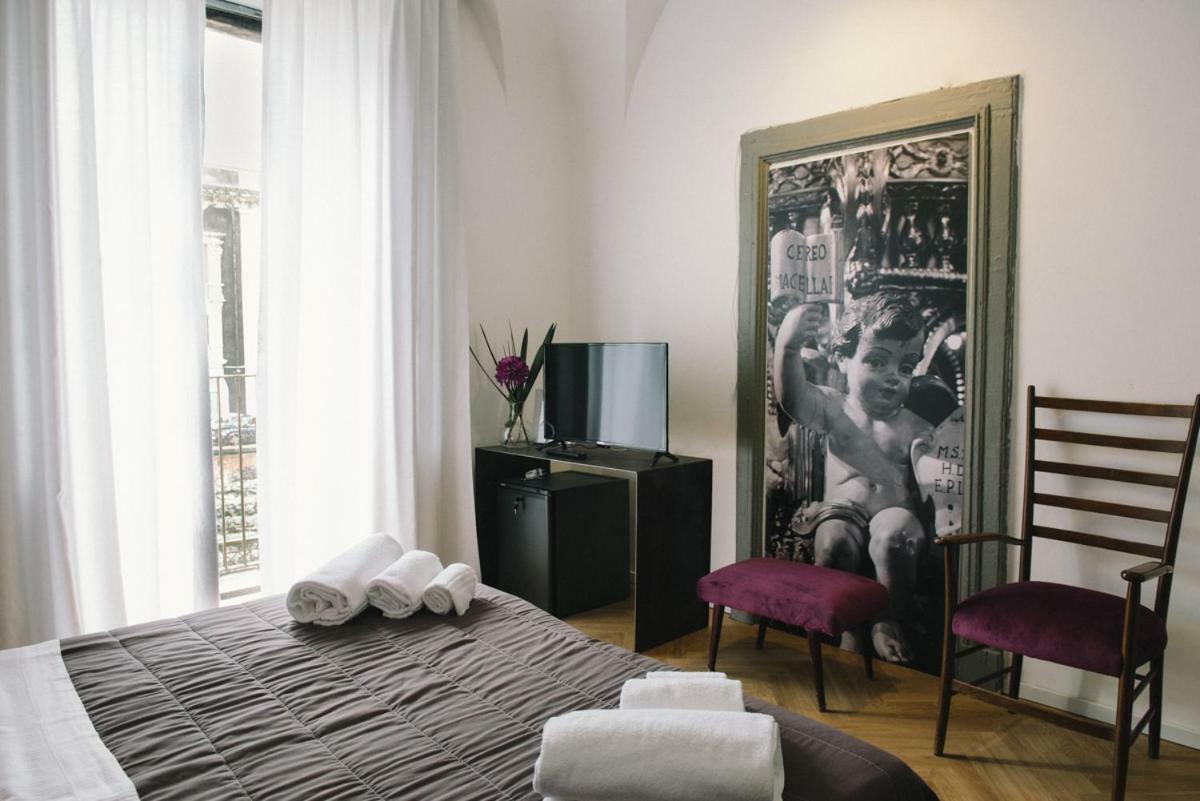 Agatha Cosy Hotel Катания Екстериор снимка